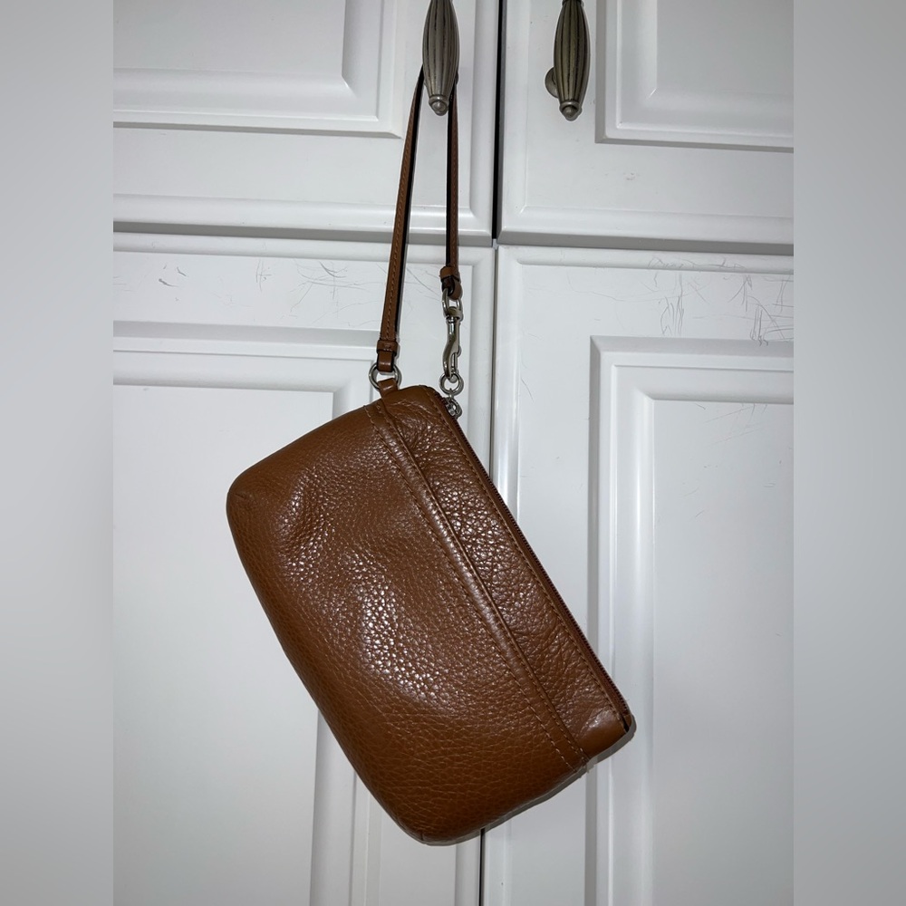 Coach wristlet pebbled leather british tan bag UNISEX